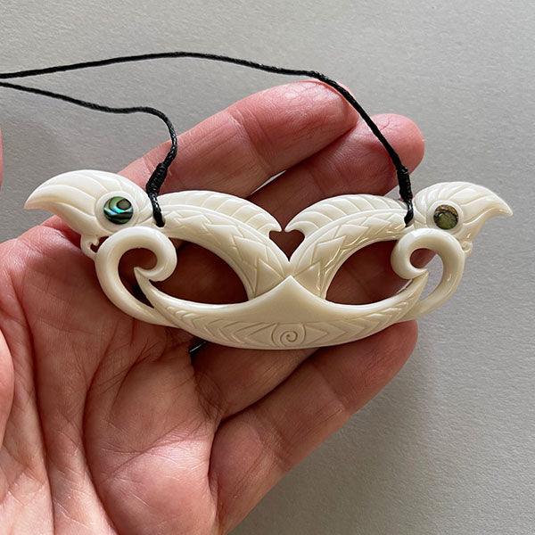 10cm Maori Bone Manaia Breastplate Necklace - Image 3