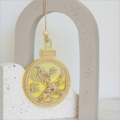 Acrylic and Bamboo Huia Bird Christmas Ornament - Image 8