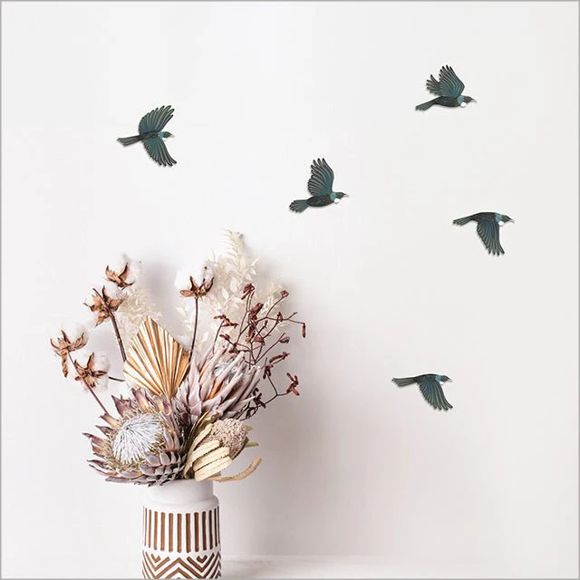 Beautiful NZ Tui Birds Pop Out Wall Art - Image 2