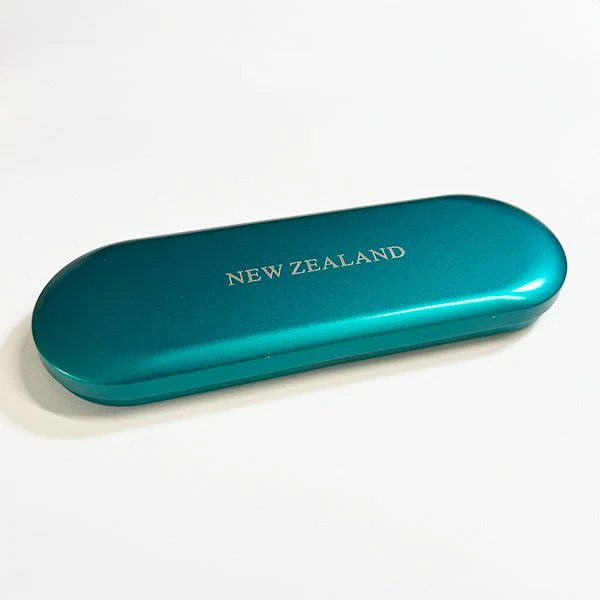 Boxed Wooden NZ Pen with Paua Shell and Kiwi Engraving - Image 5