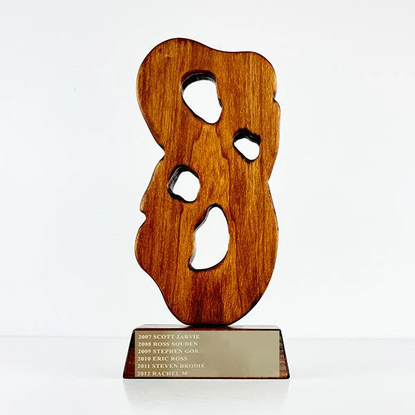 Carved Wooden Maori Manaia Trophy - Image 4