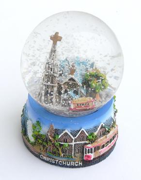 Christchurch New Zealand Snow Globe - Image 2