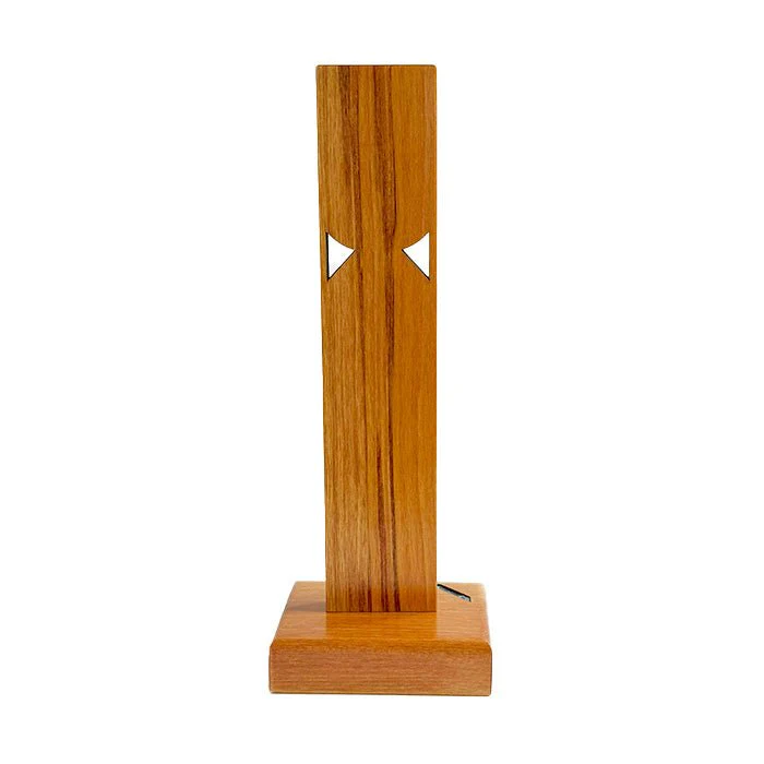 Contemporary Maori Tekoteko Trophy - Image 4