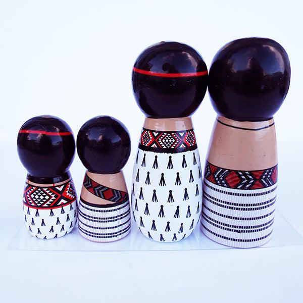 Cute Maori Wooden Peg Doll Family Set - Image 3