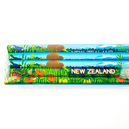 Cute Set of 5 Pencils with Native NZ Birds and Flowers Design - Image 2
