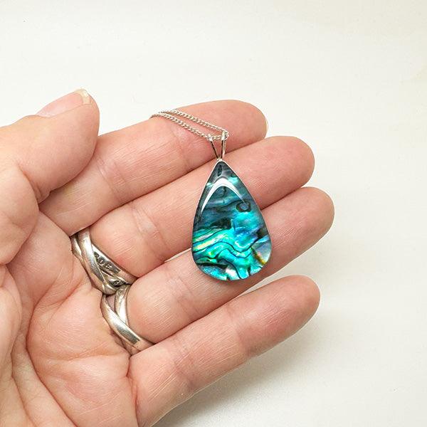 Elegant NZ Paua Shell Teardrop Necklace - Image 2