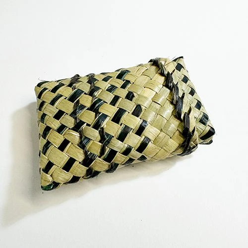 Flax Kete Box for Jewellery or Small Soaps and Gifts - Image 5