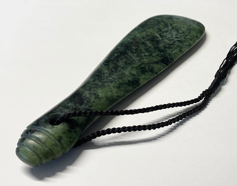 Full Size Authentic Ngai Tahu Pounamu Greenstone Mere - Image 3