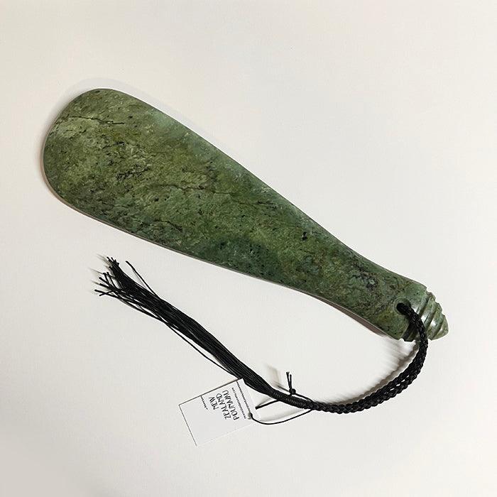 Full Size Authentic Ngai Tahu Pounamu Greenstone Mere - Image 7