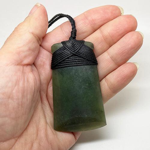 Genuine Ngai Tahu Pounamu 7cm Greenstone Toki Necklace - Image 2