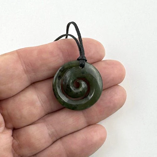 Genuine NZ Greenstone Closed Koru Necklace - Pounamu from Hokitika - Image 2