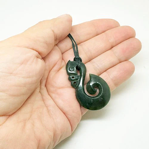 Genuine NZ Greenstone Maori Manaia Necklace - Image 2