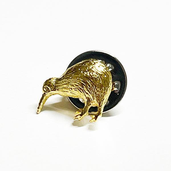 Gold Kiwi Pinback Badge - Image 2