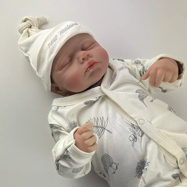 Gorgeous Newborn Kiwi Baby Romper Set in Gift Box - Image 7