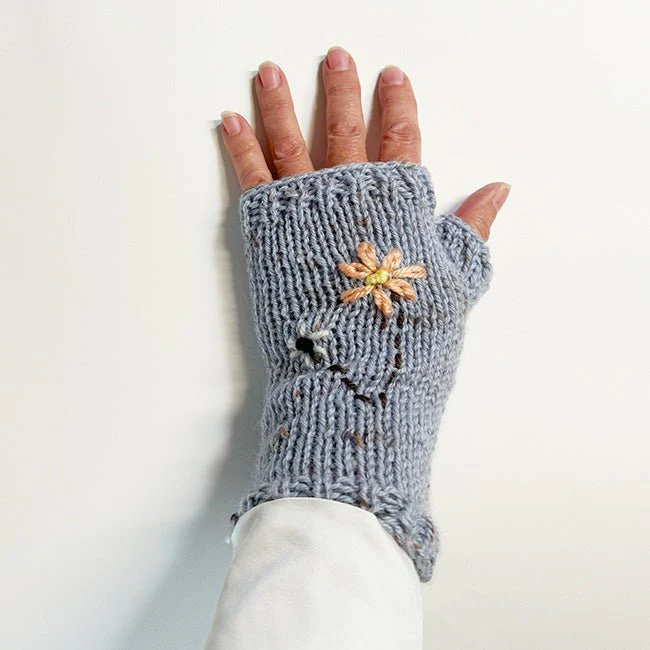Handmade Grey Wool Fingerless Gloves with Pretty Flower Embroidery - Image 3
