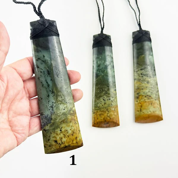 Huge 15cm Marsden Flower Jade Greenstone Māori Toki Necklace - Putiputi Pounamu - Image 2