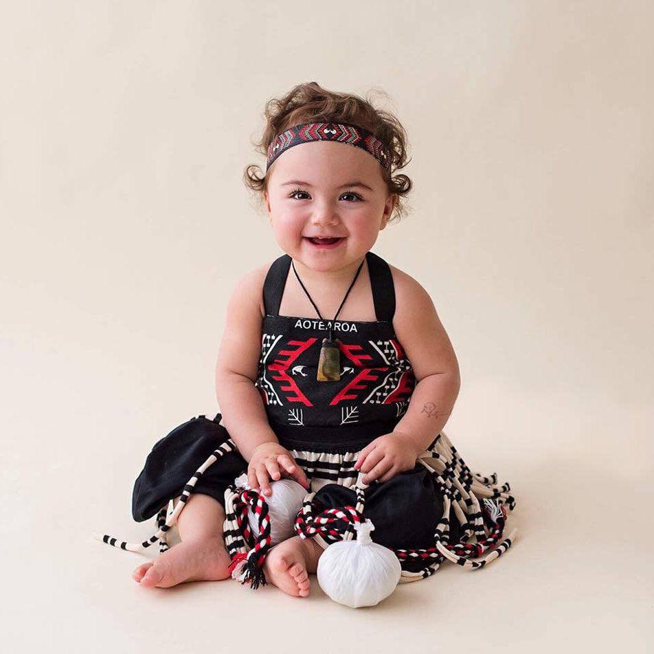 Kapa Haka Maori Girls Costume - Image 7
