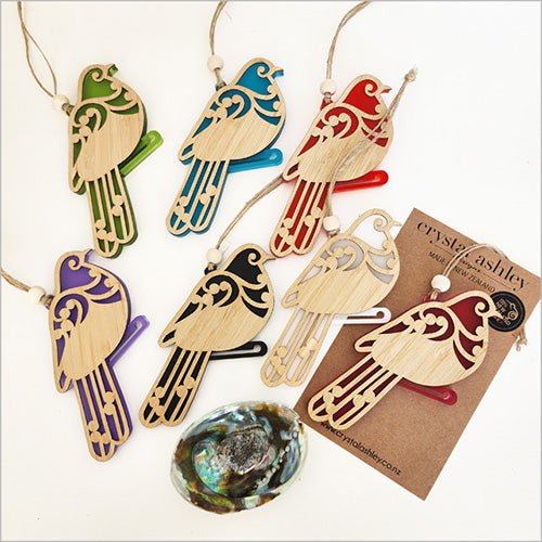 Koru Kereru NZ Wood Pigeon Christmas Ornament - Image 4