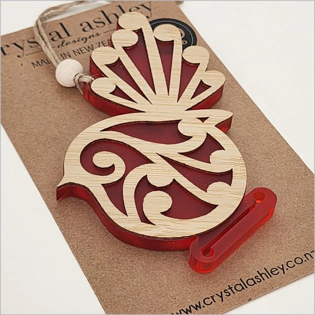 Koru NZ Fantail Bird Christmas Ornament - Image 6
