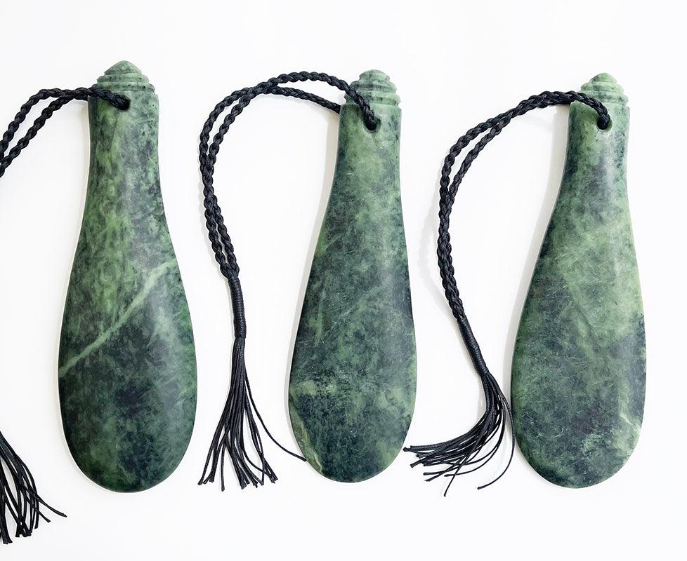 Large 27cm Ngai Tahu Greenstone Mere - Image 3