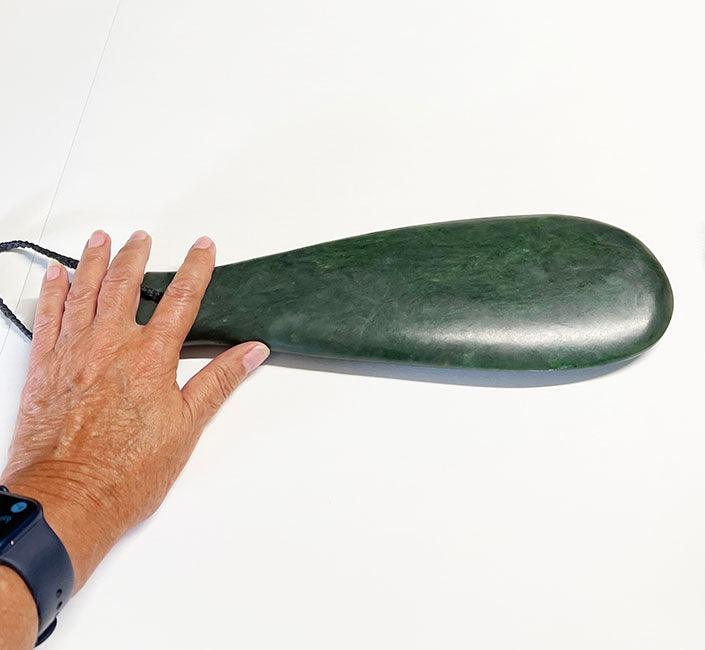 Large Full Size 36 - 37cm NZ Greenstone Mere - Image 5