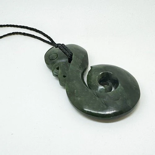 Large Genuine NZ Greenstone Manaia Necklace 8cm - Image 2