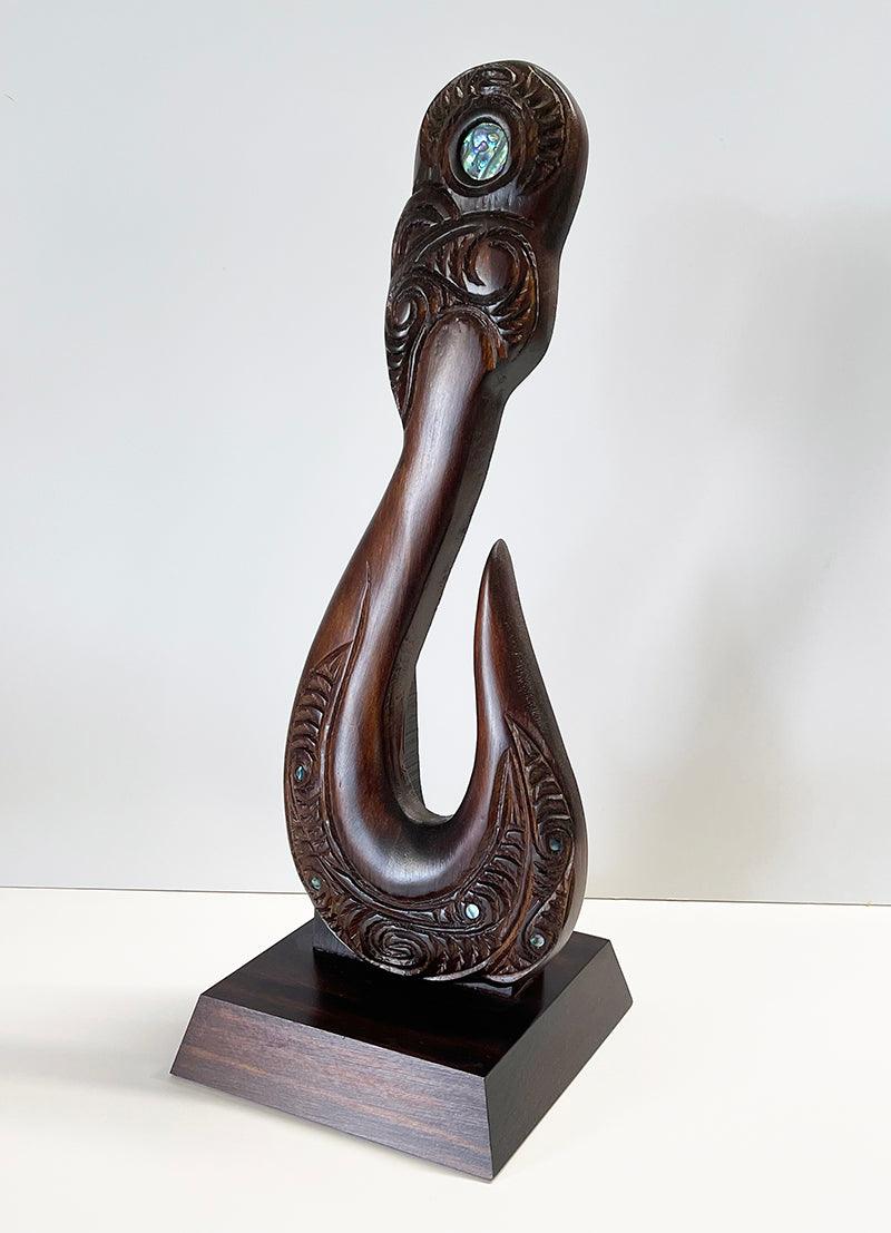 40cm Tall Maori Fish Hook Trophy - Image 2
