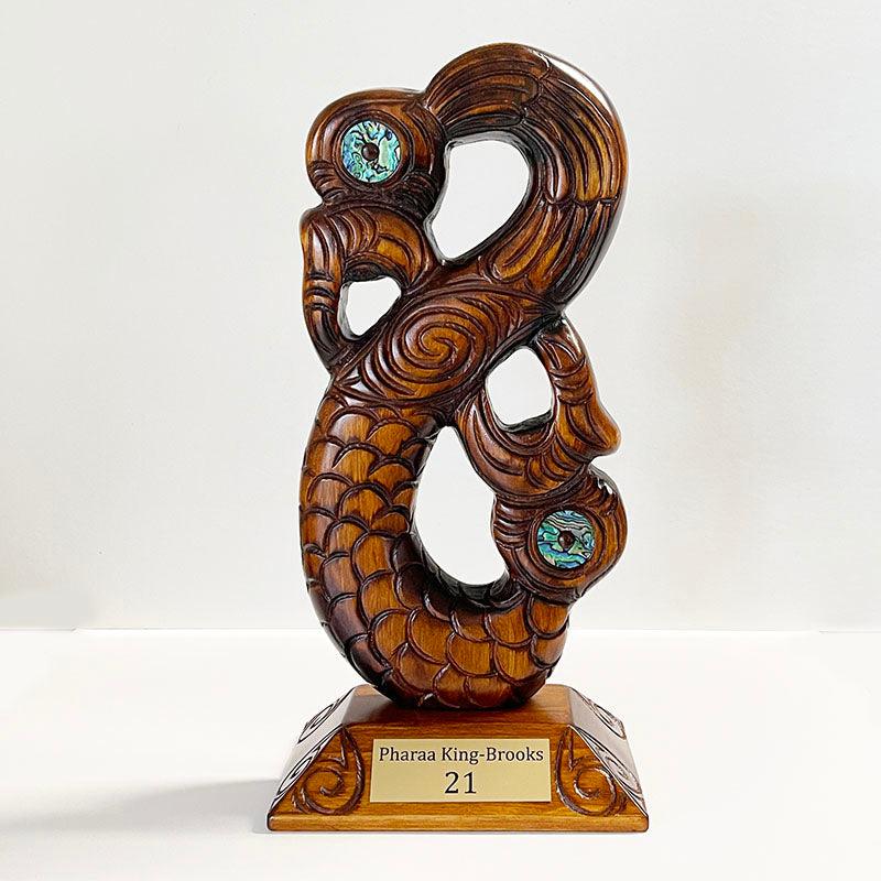 Large Maori Manaia Trophy - Image 4