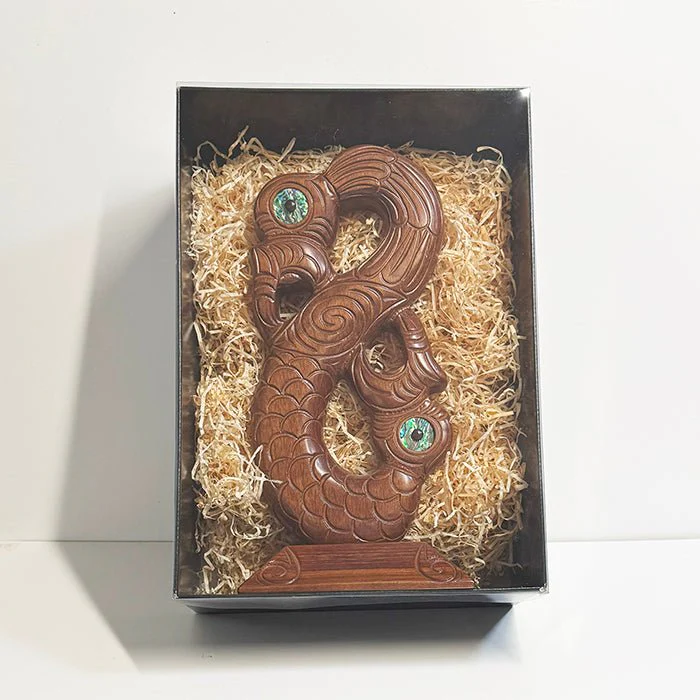 Large Maori Manaia Trophy - Image 5