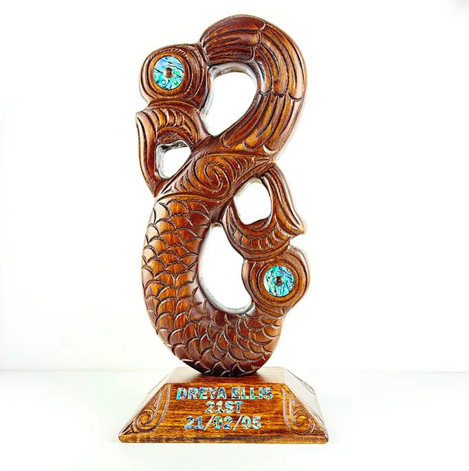 Large Maori Manaia Trophy - Image 7