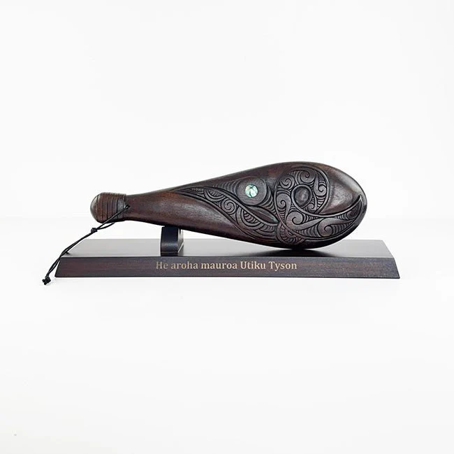 Mahogany Maori Patu with Koru Carving and Optional Stand - Image 10