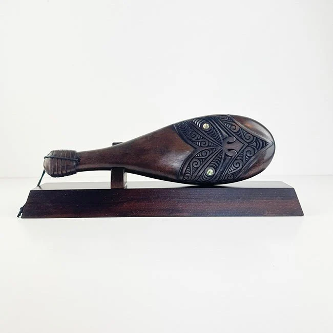 Mahogany Maori Patu with Stylised Wheku Face Carving and Optional Engraving and Gift Box - Image 5