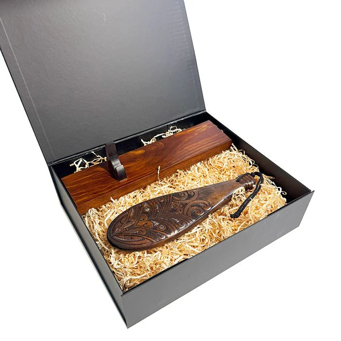 Mahogany Maori Patu - Image 6