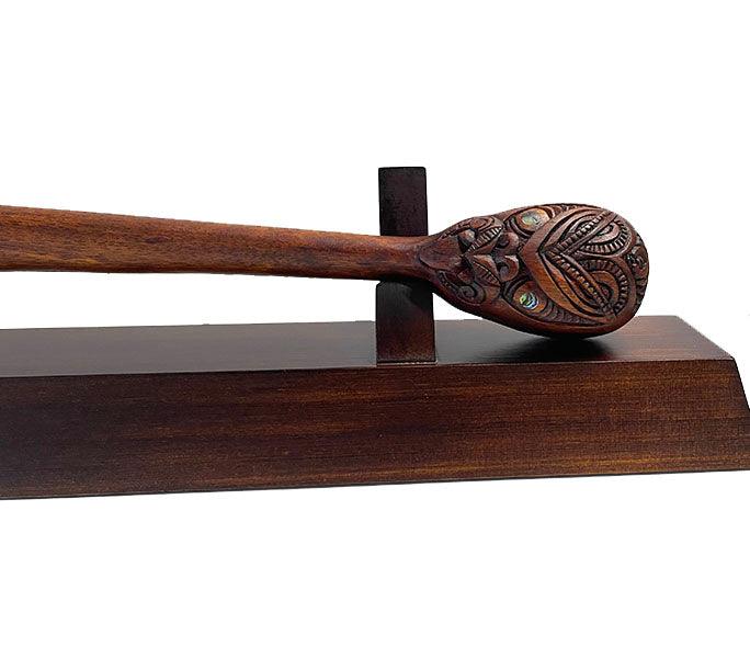 Mahogany Maori Waka Hoe Paddle with Optional Stand - Image 3