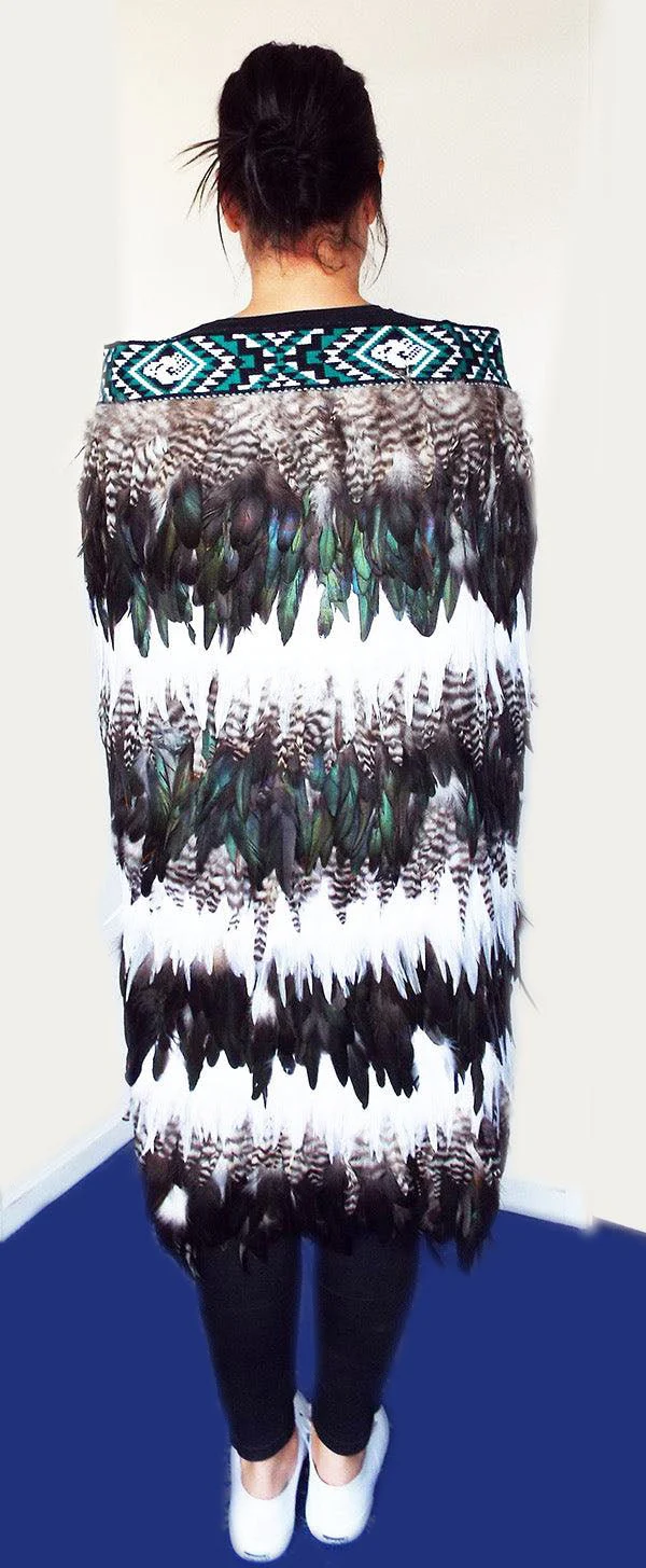 Maori Feather Korowai - White Jade Mottled Stripe - Image 3