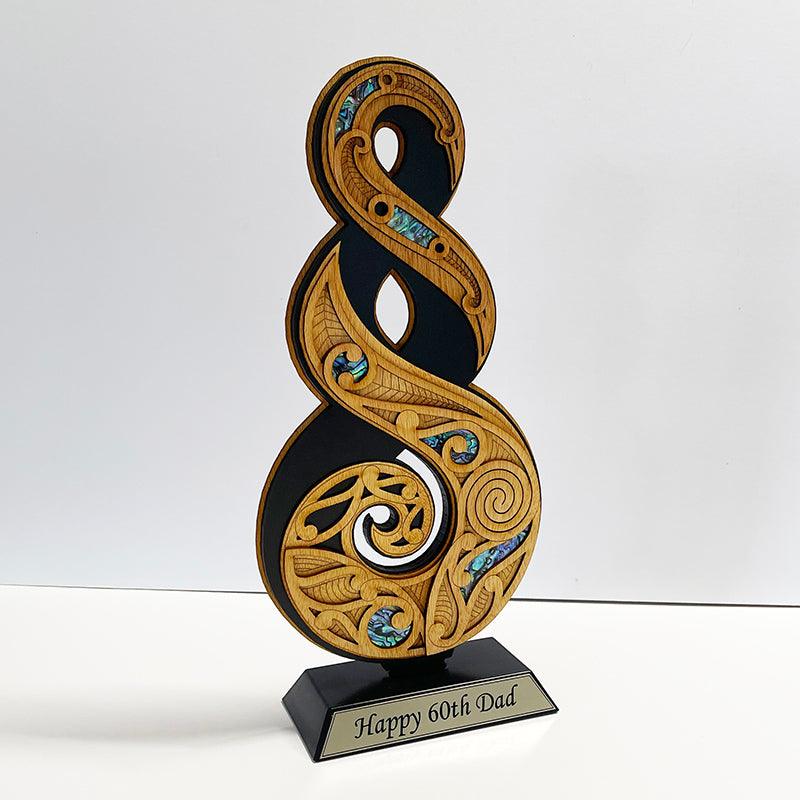 Maori Friendship or Love Twist Trophy Ornament - Image 3