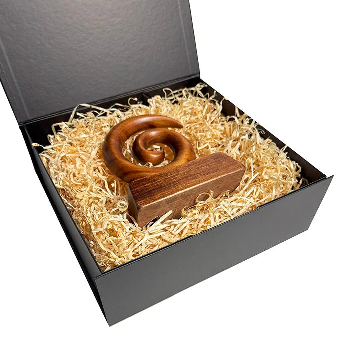 Maori Koru Trophy - Image 3