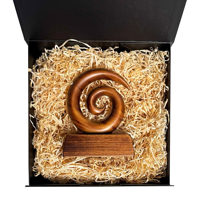 Maori Koru Trophy - Image 4
