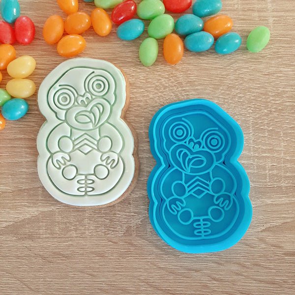 Maori Tiki Cookie Cutter and Fondant Stamp - Image 2