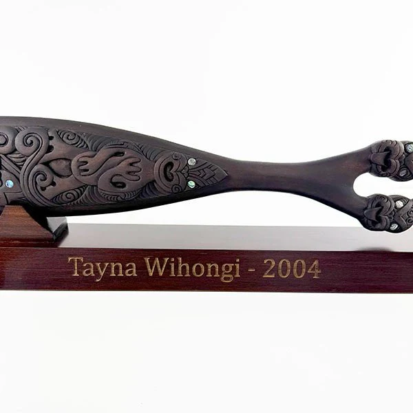 Maori Waka Hoe Paddle - Stand Optional or Wall Hung - Image 7