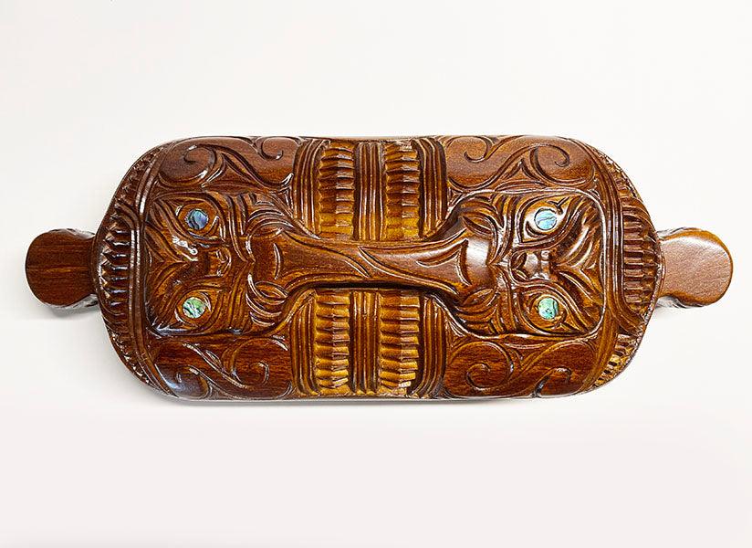 Maori Wakahuia Treasure Box with Pakati Carving - Image 2