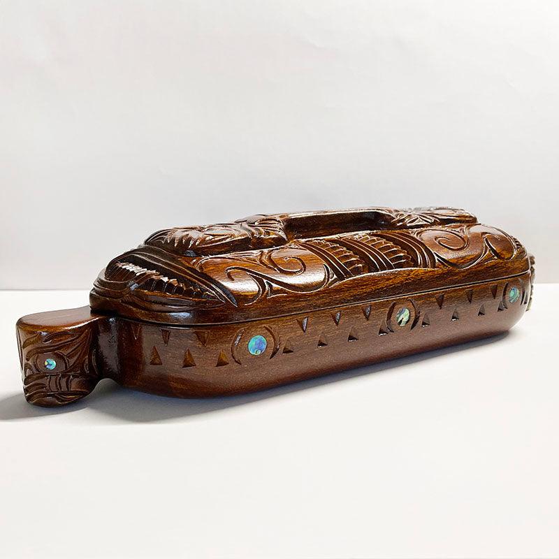 Maori Wakahuia Treasure Box with Pakati Carving - Image 5