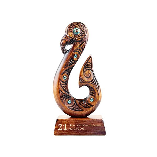 Matau Hook NZ Maori Trophy - Image 11
