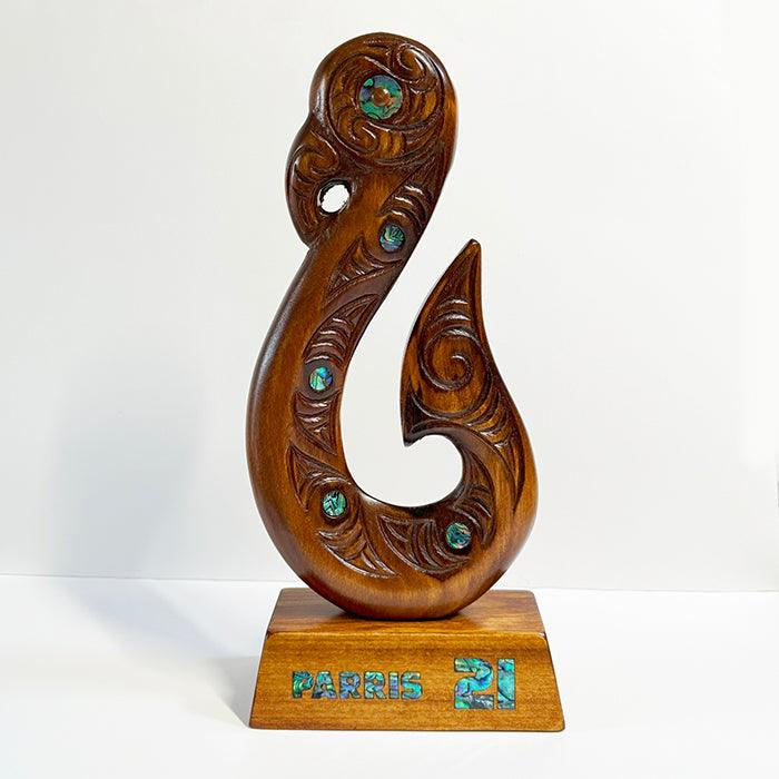 Matau Hook NZ Maori Trophy - Image 4