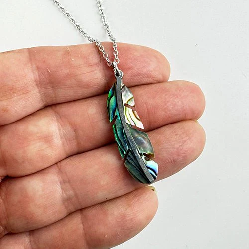NZ Paua Shell Feather Necklace - Image 3