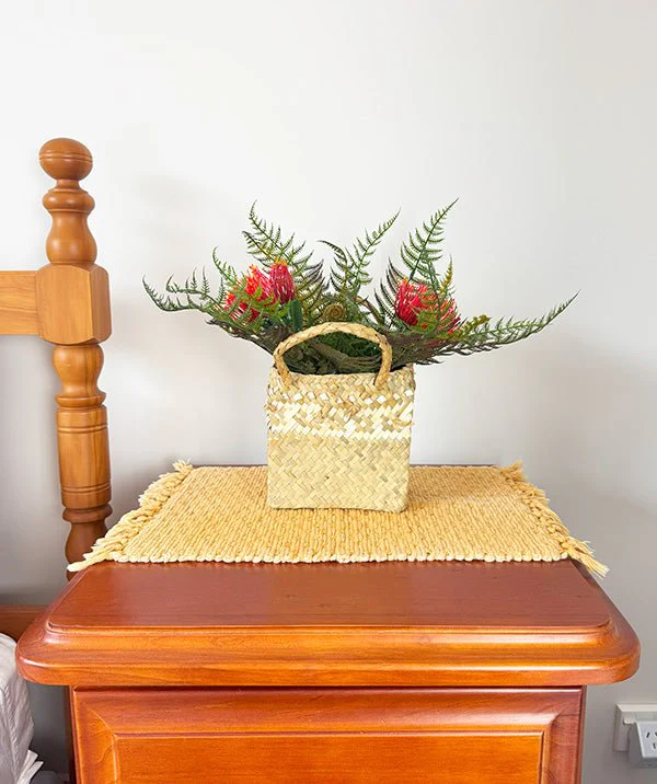 NZ Pohutukawa and Fern Table Decoration - Image 5