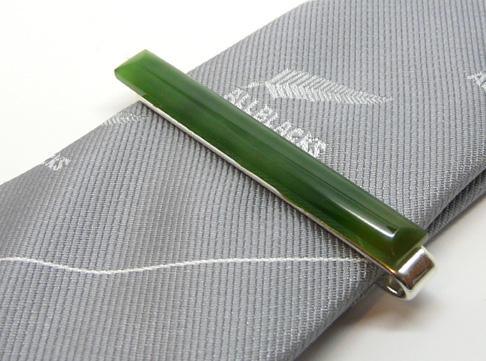 NZ Greenstone Tie Slide or Clip - Image 3