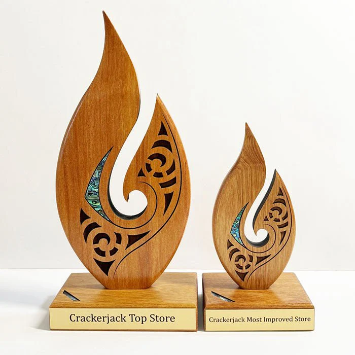 NZ Maori Roimata Koru Pacific Rimu Sculpture Trophy - Image 4
