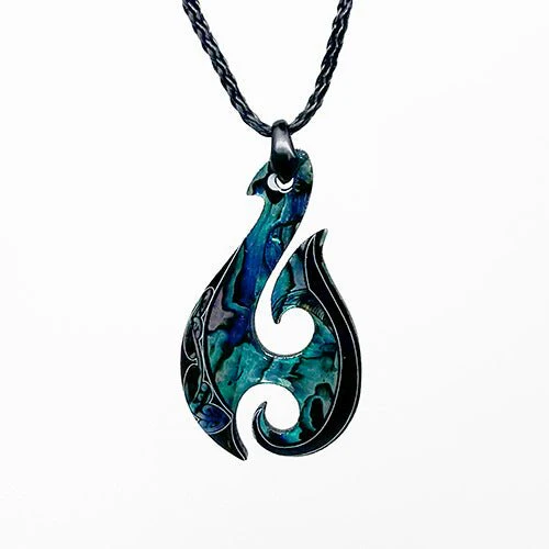 Paua Maori Hei Matau Hook Necklace with Kowhaiwhai - Image 2