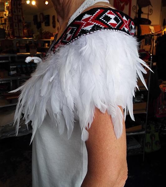 Short White Ceremonial or Wedding Korowai - Image 4